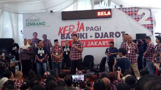 Ahok di Rumah Lembang.