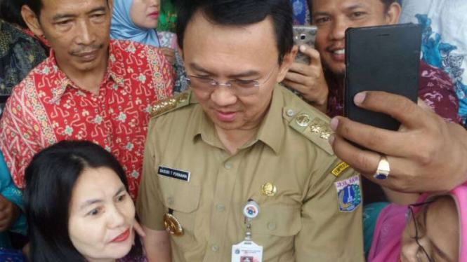 Gubernur DKI Jakarta Basuki Tjahaja Purnama aktif kembali setelah cuti kampanye