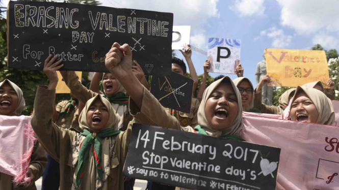 Ilustrasi-aksi menolak perayaan Hari Valentine di Indonesia