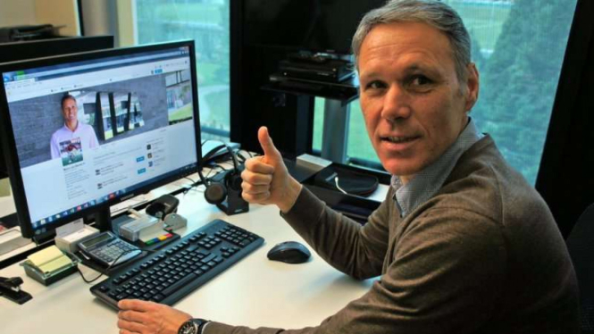 Direktur Teknik FIFA, Marco van Basten