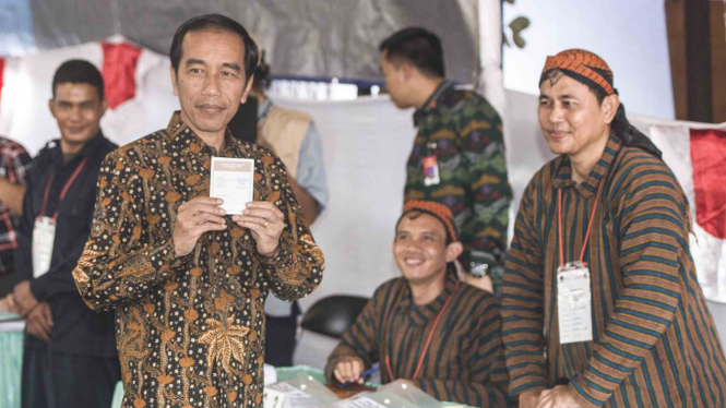 Presiden Jokowi gunakan hak pilih. (Ilustrasi).