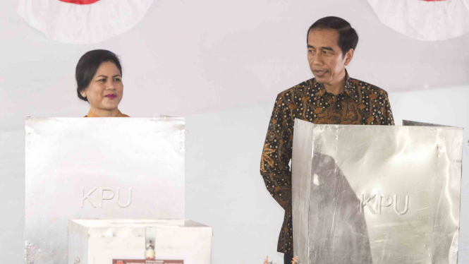 Presiden Jokowi Gunakan Hak Pilih di Gambir Jakarta