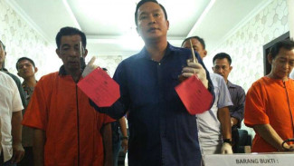 Rakit Senjata dari Besi Bekas, Kakek Enam Cucu Ditangkap