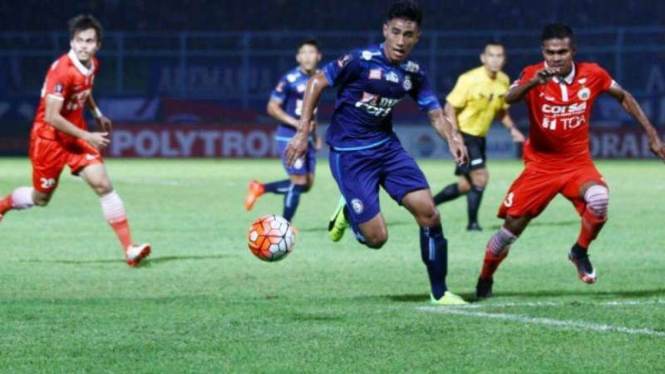 Duel Arema FC melawan Persija Jakarta