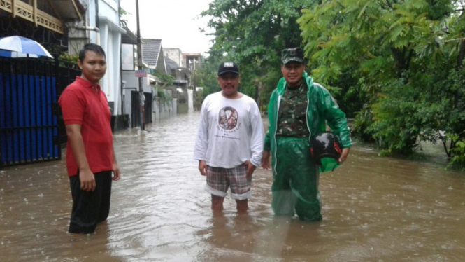 Banjir di Perumahan Taman Duta Depok