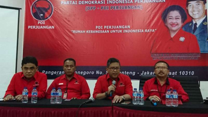 Elite PDIP saat memberi keterangan pers soal Pilkada DKI 2017.