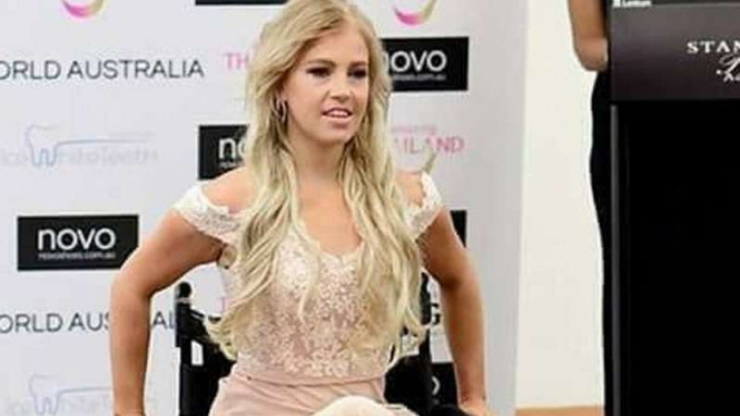 Justine Clark, peserta pertama di Miss World Australia