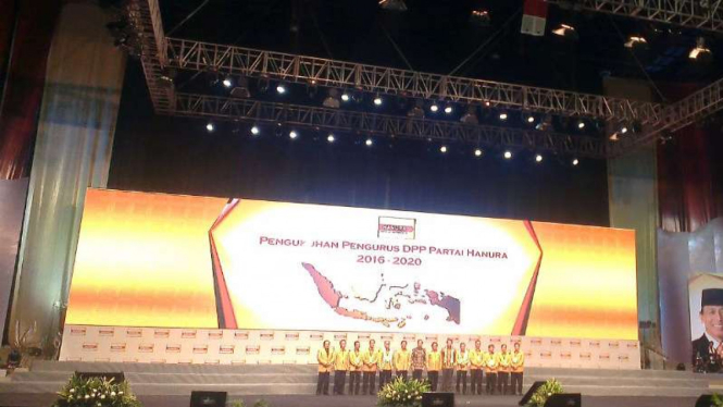 Presiden Joko Widodo menghadiri pengukuhan pengurus Partai Hanura 2016-2020 di Sentul International Convention Center (SICC), Bogor, Jawa Barat, Rabu, 22 Februari 2017.