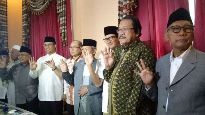 Anies Baswedan silaturrahmi dengan Forum Ulama dan Habaib (FUHAB) DKI Jakarta.