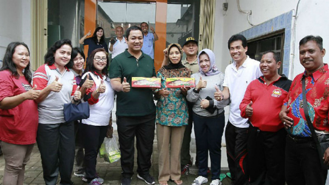 Hendrar Prihadi Walikota Semarang mengunjungi Kampung Sentra Bandeng