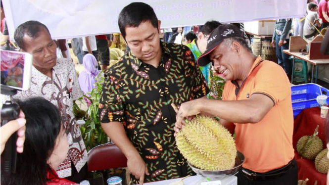 Wali Kota Semarang, Hendrar Prihadi di acara Semarang Festival Durian 2017.