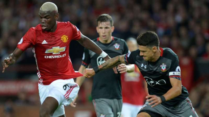 Pertandingan Manchester United komtra Southampton