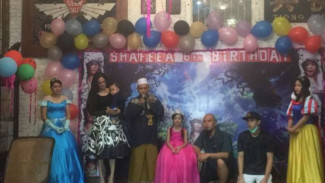 Putri Ahmad Dhani Ultah ke-6, Pakai Mahkota Bak Putri