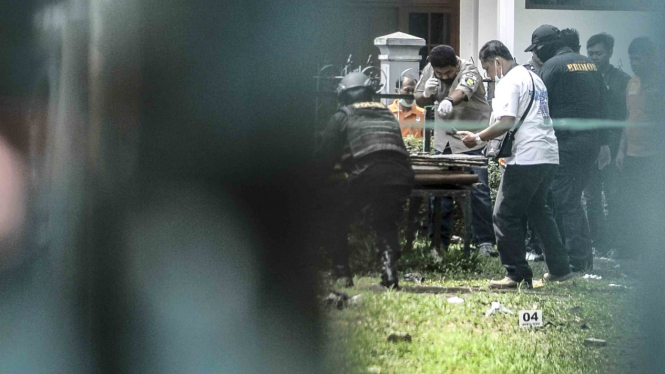 Olah TKP Ledakan Bom di Bandung