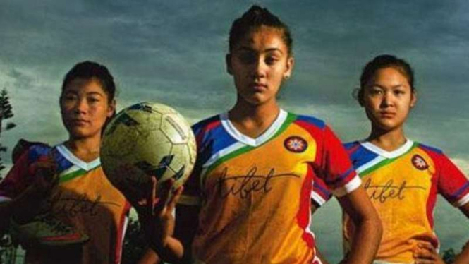 Tim sepakbola wanita Tibet.