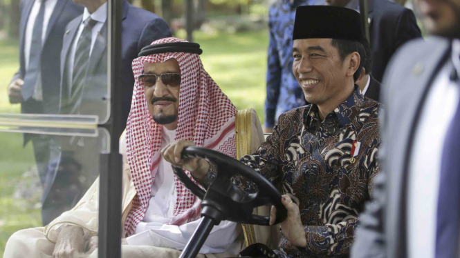Raja Salman dan Presiden Joko Widodo.