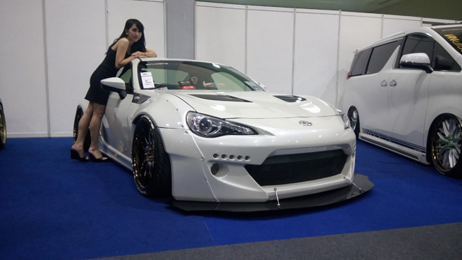 Modifikasi Toyota 86 Jepang Banget