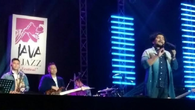 Tompi tampil di Java Jazz 2017