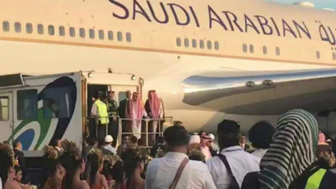 Raja Arab Saudi, Salman bin Abdulaziz Al Saud tiba di Bali, 4 Maret 2017.
