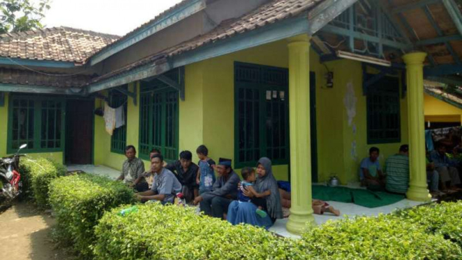 Rumah Haeroni dan Erna, pasangan suami-istri yang kehilangan anaknya namun kemudian ditemukan di dasar sumur rumah itu, di Kecamatan Cipocok Jaya, Kota Serang, Banten, pada Minggu, 5 Februari 2017.