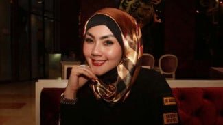 Pesinetron Cantik Pilih Jadi Aktivis Penanggulangan Bencana