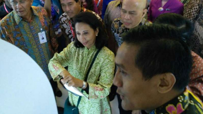 Menteri BUMN, Rini Soemarno