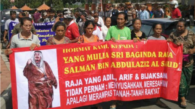 Demonstrasi menuntut hak tanah di Bali.