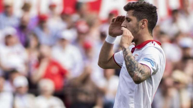 Penyerang Sevilla, Stevan Jovetic