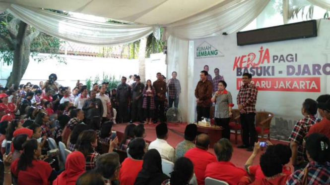 Ketua Umum PDIP Megawati Soekarnoputri di Rumah Lembang, Jakarta