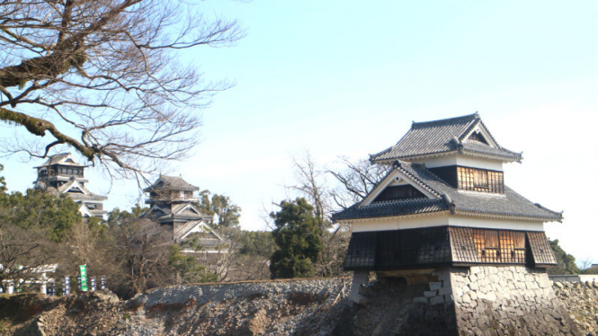 Kastil Kumamoto di Jepang
