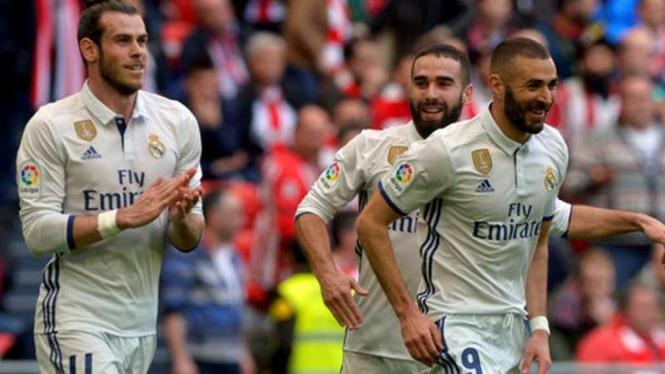 Para pemain  Real Madrid saat rayakan gol Karim Benzema beberapa waktu silam.