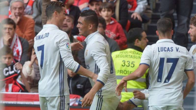 Cristiano Ronaldo dan Casemiro rayakan gol Real Madrid beberapa waktu lalu.