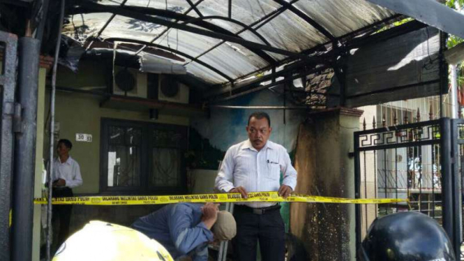 Rumah Ketua DPD PAN Gresik dibakar