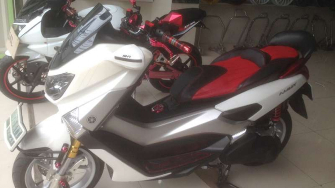 Yamaha NMax 