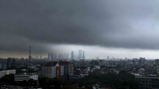 Enggak Cuma Corona, Warga DKI Juga Perlu Waspada Ini
