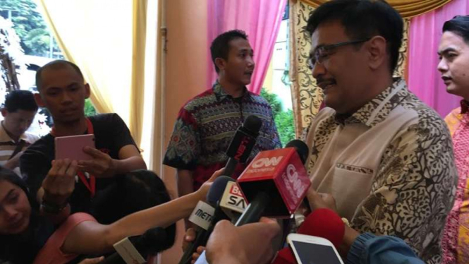 Cawagub DKI Djarot Saiful Hidayat saat di Cawang, Jaktim, Sabtu, (25/3/2017)