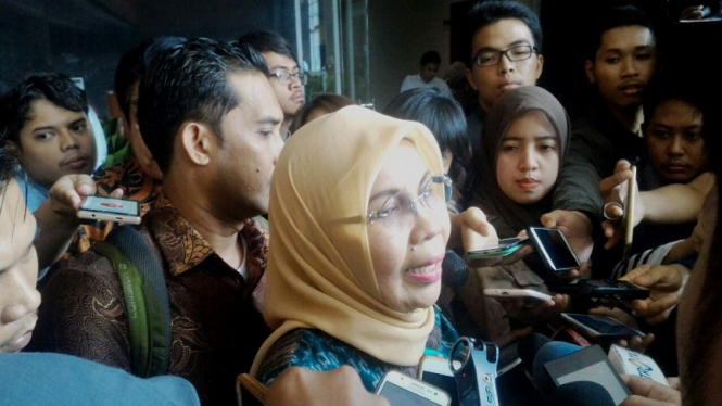 Jaksa KPK, Irene Putri, jaksa penuntut umum yang menangani kasus korupsi E-KTP