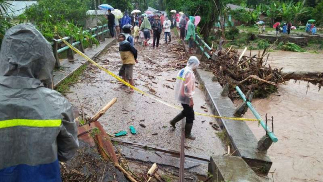 Banjir genangi Kabupaten Solok, Sumatera Barat, Selasa  (28/3/2017).