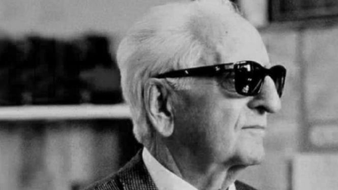 Enzo Ferrari.