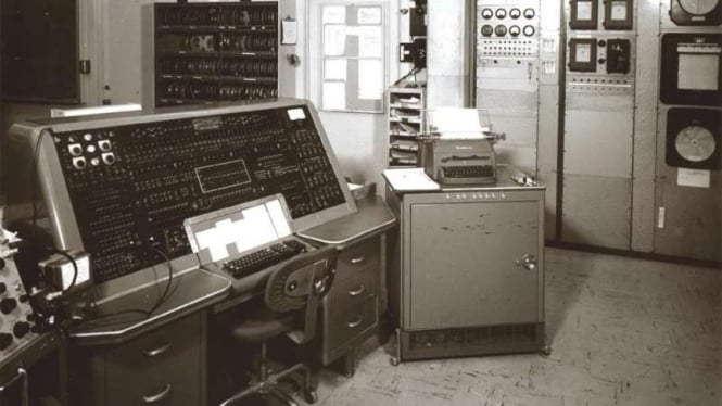 30-3-1951: Komputer Generasi Pertama Dikomersialkan