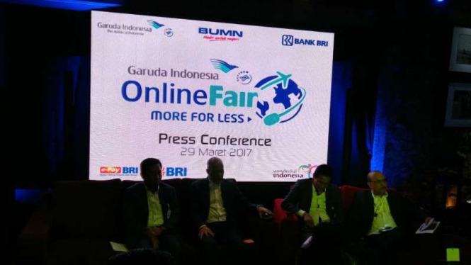 Konferensi pers Garuda Online Fair