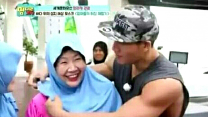 Kim Jong Kook dan Ibu