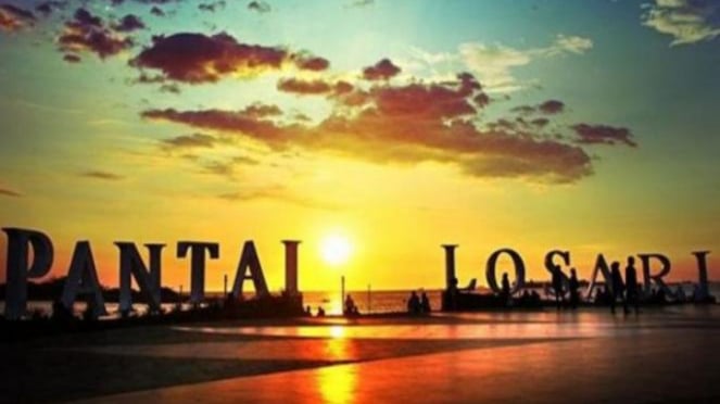 Pantai Losari Jadi Ikon Kota Makassar Spot Terbaik Berburu Sunset