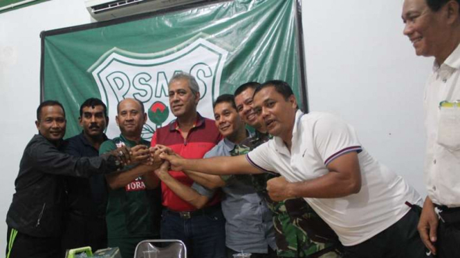Konferensi pers jelang laga uji coba PSMS Medan vs PS TNI