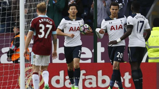 Striker Tottenham Hotspur, Son Heung-min usai membobol gawang Burnley