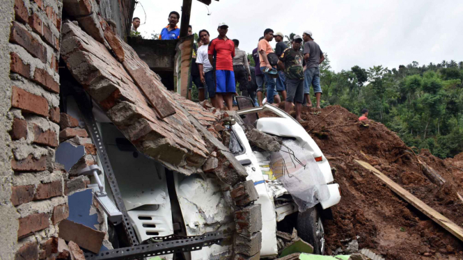 Lokasi bencana longsor di Kabupaten Ponorogo, Jawa Timur.