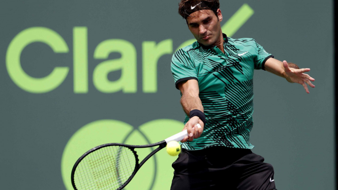 Federer Juarai Miami Open Usai Kalahkan Nadal