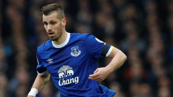 Gelandang Everton, Morgan Schneiderlin