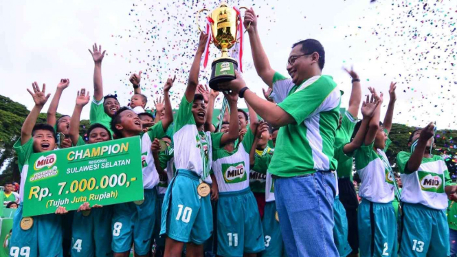 SDN 112 Belajen Parepare, juara MILO Football Championship Makassar 2017. 