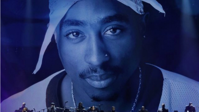 Mendiang Tupac Shakur.